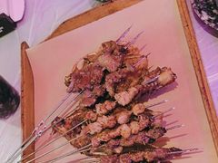 -夜火烤摊·东北烧烤酒场·老杨小黄鱼
