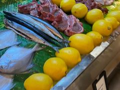 -广州万富希尔顿酒店·感趣自助餐厅·金秋蟹宴生蚝海鲜刺身烧烤
