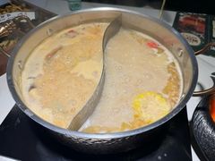 -椰子湾·海南火锅·糟粕醋·椰子鸡(正大广场店)