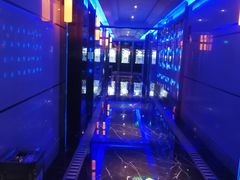 -温莎KTV(珠江路店)