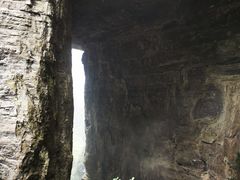 -龙水峡地缝景区