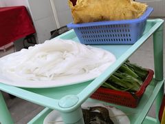 -花苑美食横琴生蚝火锅(拱北粤华路店)