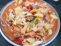 -撒拉人家.酸菜牦牛肉火锅