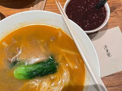 牛肉老友粉汤-漆黑觉米粉(三里屯店)