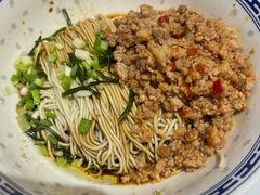 -鲁达面馆本帮风味(共康东路店)