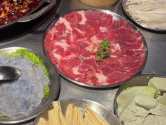 -鹿鸣山草本茶香火锅(园西路店)