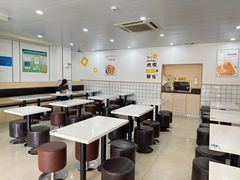 -圆碌碌甜品屋(二中店)