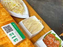-小小河边鱼(天润城店)