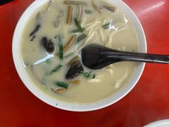 -三百碗宝应长鱼面(板仓街店)