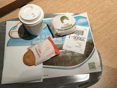 -麦当劳(中山公园龙之梦店)