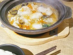 -极有家小鱼小鸡石锅煲(佳兆业店)