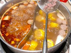 -左庭右院鲜牛肉火锅(浦江欢乐颂店)