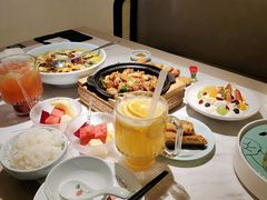 -荷花亭·湖北融合菜(中商广场店)
