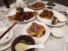 -宜宾海鲜酒家·三十年老字号