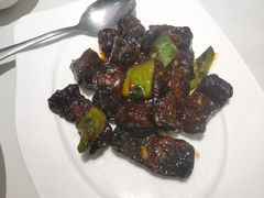 -梅龙镇酒家(南京西路总店)