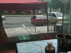 -小鱼儿海鲜港(新村十区店)