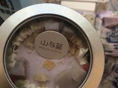 -山与蓝·轻糖鲜果蛋糕(勒泰店)