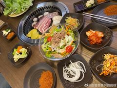 -香猪坊韩国烤肉专属门店(魏公村店)