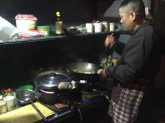 -万新村炒饭
