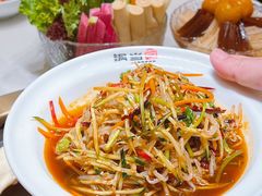 -锅当当铁锅炖烀饼王(长泰广场店)