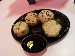 鲜肉虾仁双拼-小杨生煎(湟普汇店)