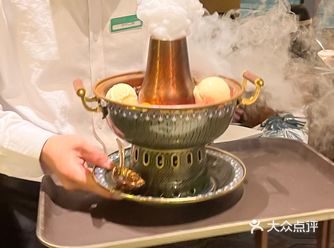 哪个女生能拒绝仙气飘飘的椰香女神水果火锅