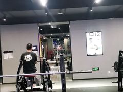 -一兆韦德健身(浦东万达会所)