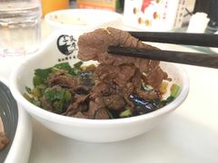 -三头牛·潮汕牛肉生蚝火锅 (夏湾店)
