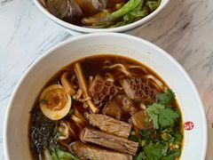 -康师傅私房牛肉面(申虹店)