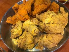 -BHC炸鸡(明洞总店)