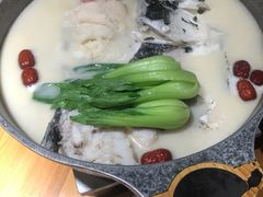 浓汤鱼头-几荷·恰似故人来(秀水广场店)