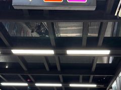 -建设三路(地铁站)