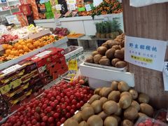 零售区-仲雅水果大卖场(仲雅苑店)