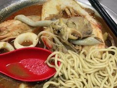 -铭辉沙嗲面(新街商业城店)