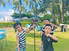 -水桶王国主题餐厅·聚会·生日派对·亲子活动·家庭套餐(亚龙湾希尔顿店)