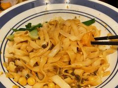 -霸蛮湖南菜·牛肉粉(荣京西街店)