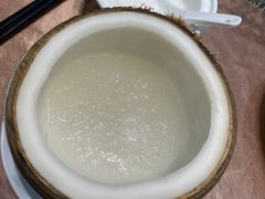 原盅椰子炖燕窝-庄氏祥记家常食府(国瑞建材家居博览中心店)