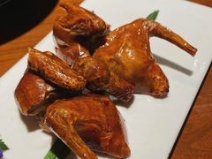 脆皮乳鸽-燕郊烧鸽子(和众店)
