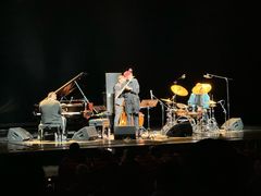 -交通银行前滩31演艺中心