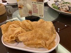 -广州中心皇冠假日酒店·百粤楼