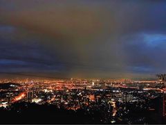 -草山夜未眠景观餐厅