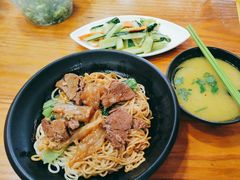-志权牛肉面(灵山路店)
