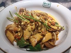 -费大厨辣椒炒肉(黄兴中心广场店)