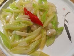 -吴越荣记苏州菜·松鼠桂鱼(月光码头店)