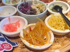 -包整·丝娃娃(甲秀楼景观店)