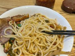 -牛八宝桂林米粉(八里庄店)