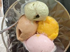 -圣丰索菲特·2 On 988 Café 自助餐厅