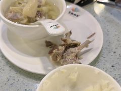 -烹然四季椰子鸡火锅(团结湖总店)