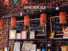 面包甜点陈列柜-熊叔熊婶面包房(团结湖店)