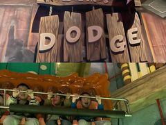 -蓝精灵乐园·世茂精灵之城主题乐园